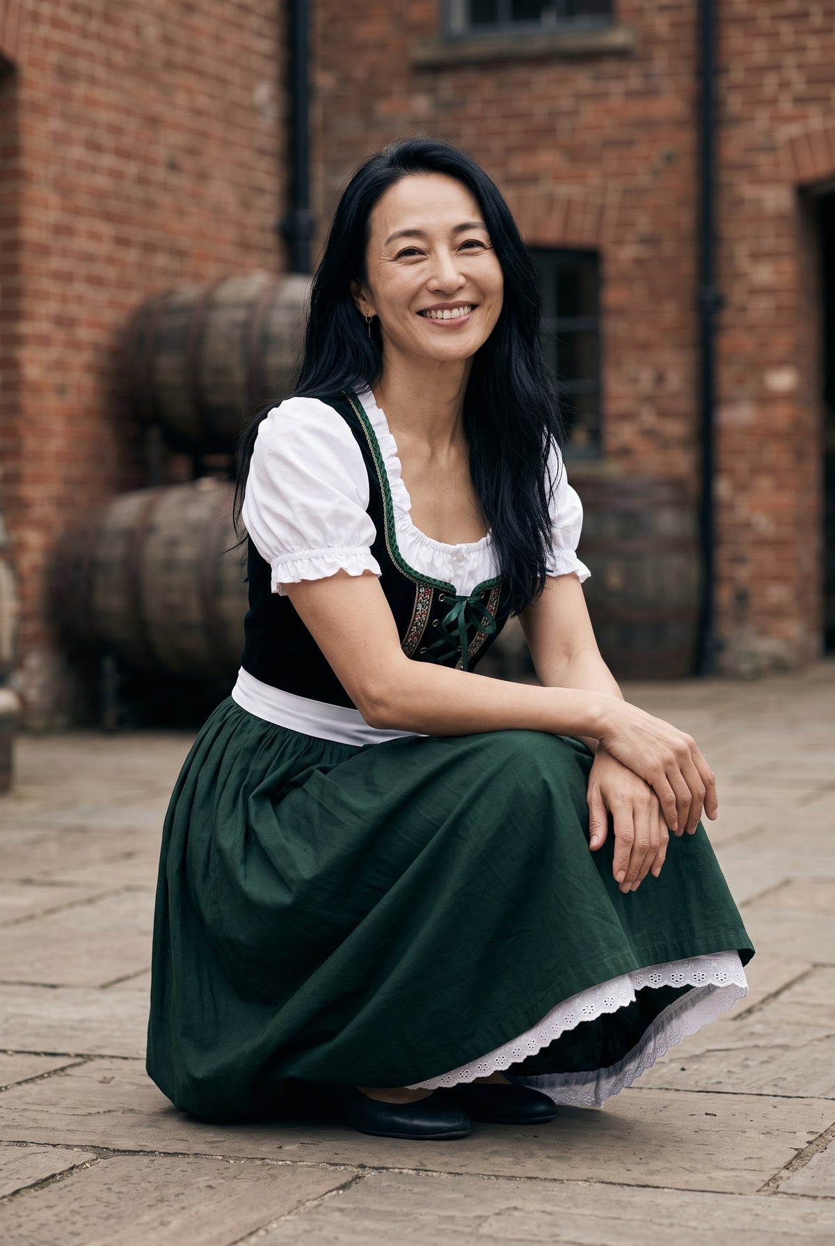 SOLTERI Amalia - Traditional German Dirndl Dress
