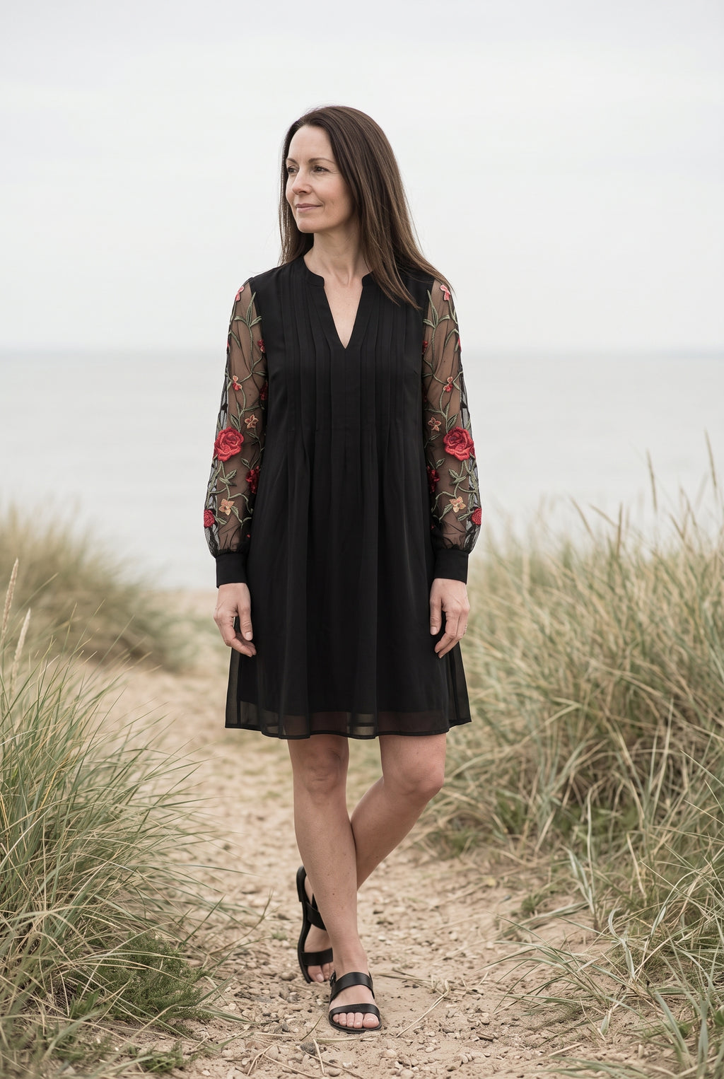 SOLTERI Amara - Elegant Mini Dress for Weddings