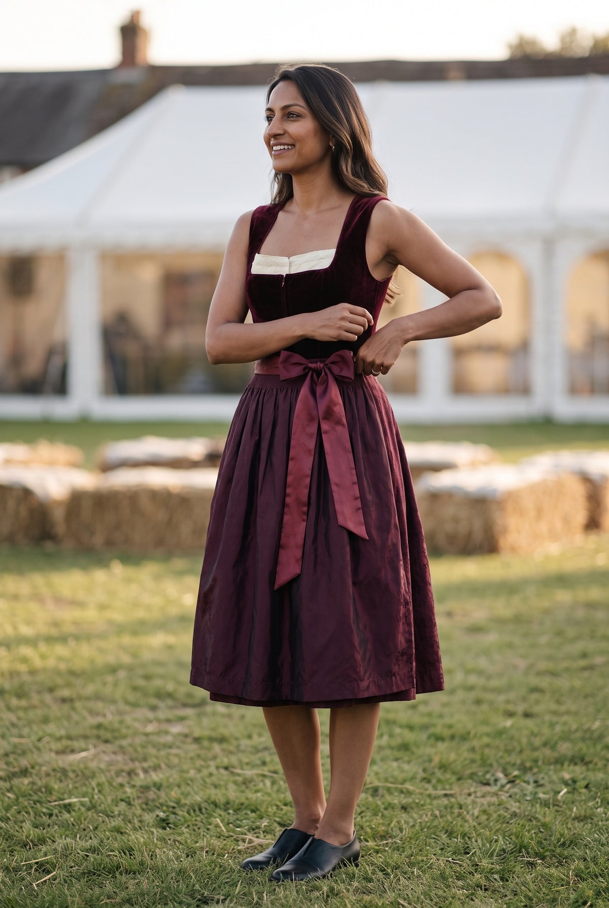 SOLTERI Anastasia - Elegant Burgundy Velvet Dirndl Dress