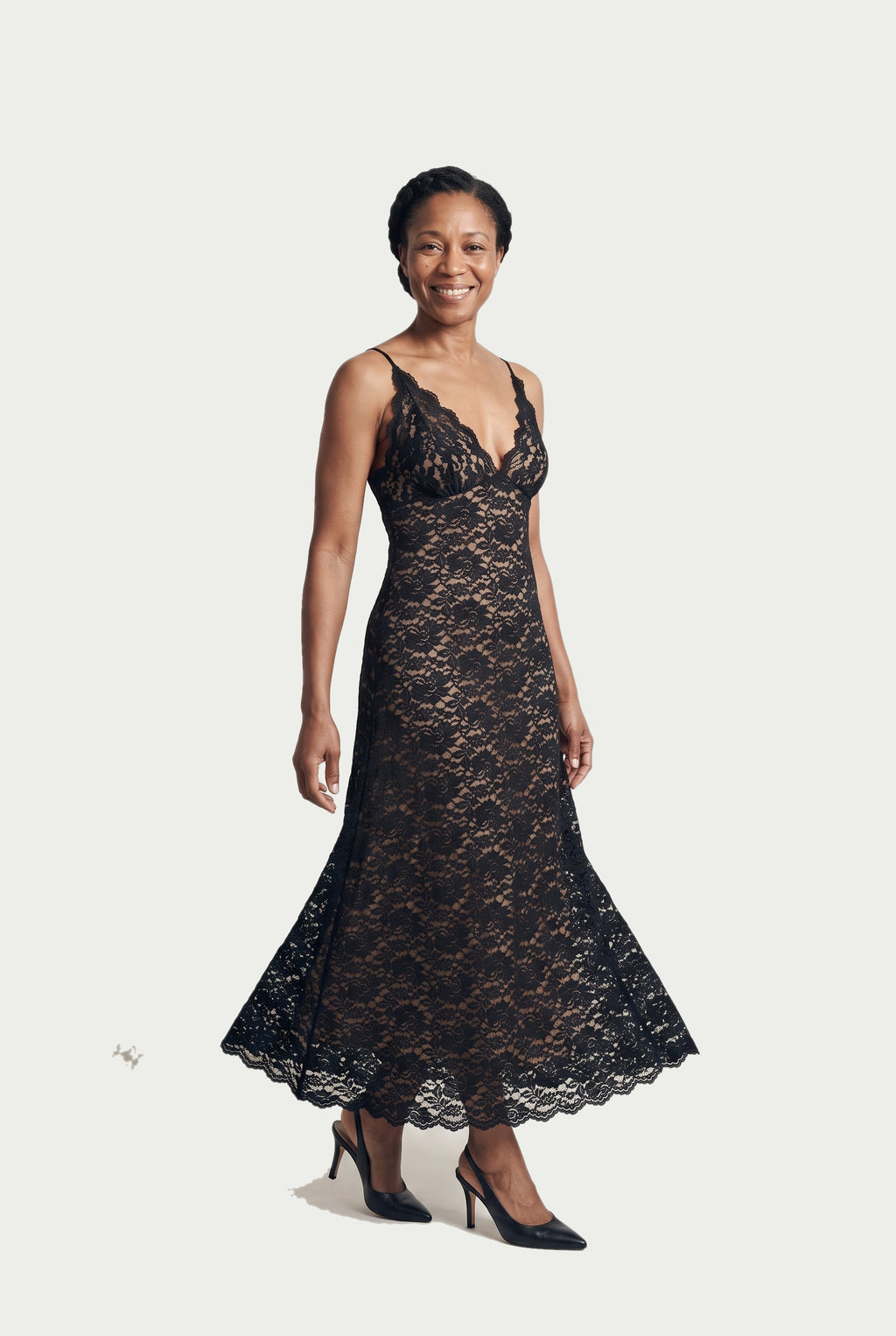 SOLTERI Arabella - Lace Evening Maxi Dress