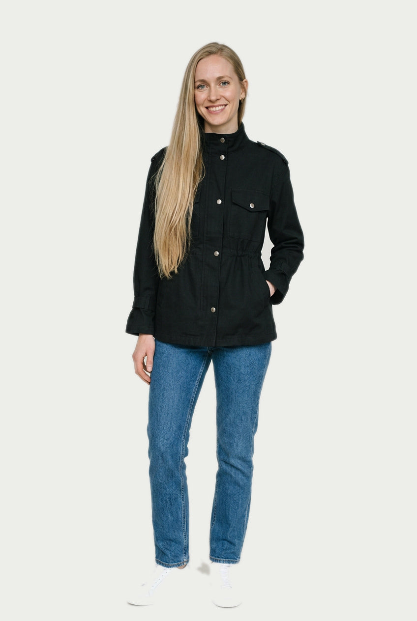 SOLTERI Leonie - Drawstring Utility Jacket - Black