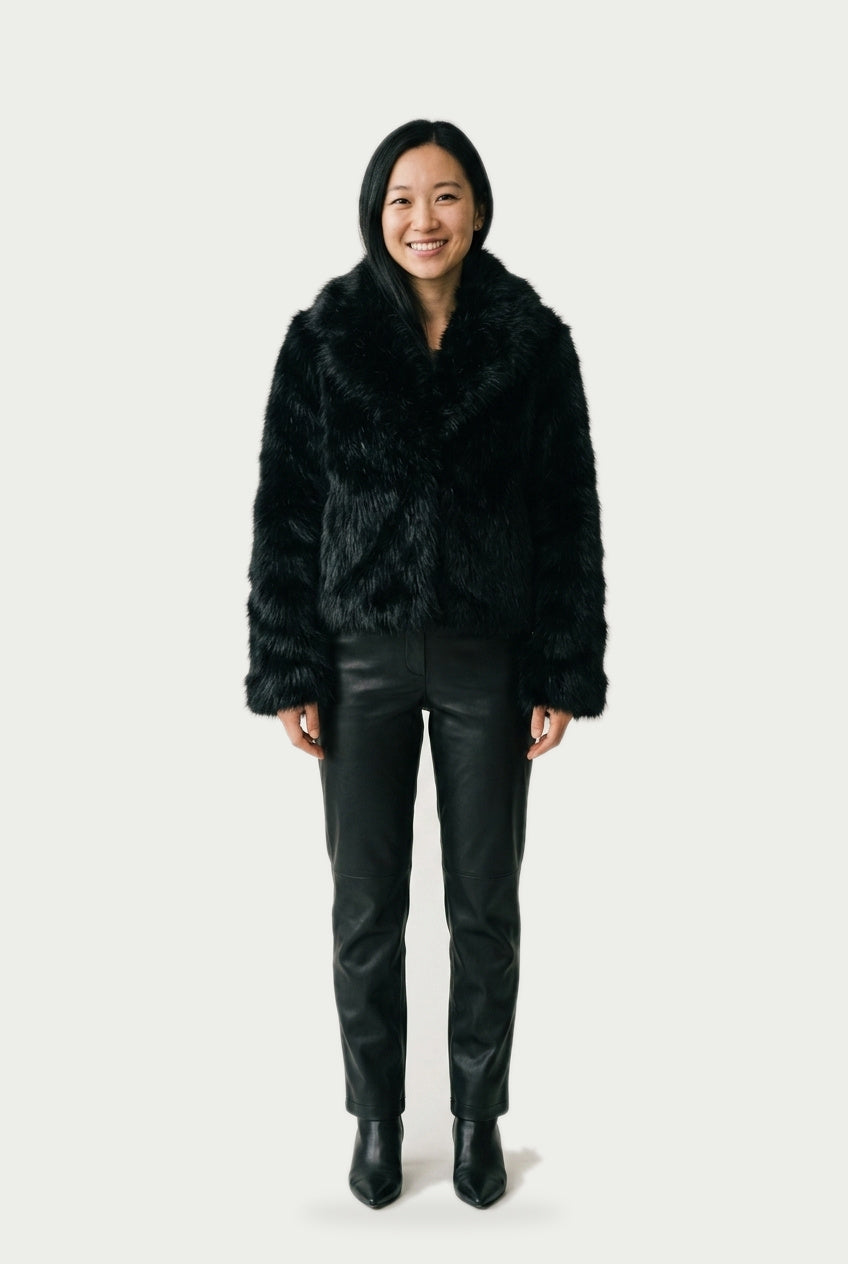 SOLTERI Ophelia - Cropped Faux Fur Jacket