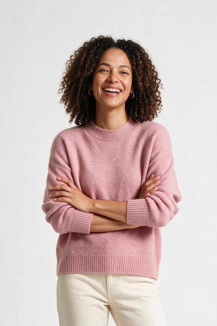 SOLTERI Beatrix - Soft Crew-Neck Sweater