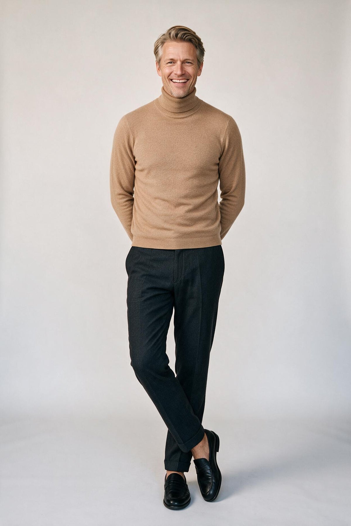 SOLTERI Men's Pure Cashmere Turtleneck Sweater