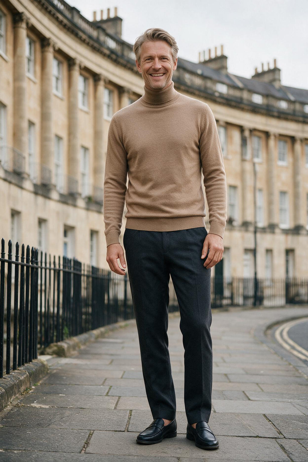 SOLTERI Men's Pure Cashmere Turtleneck Sweater