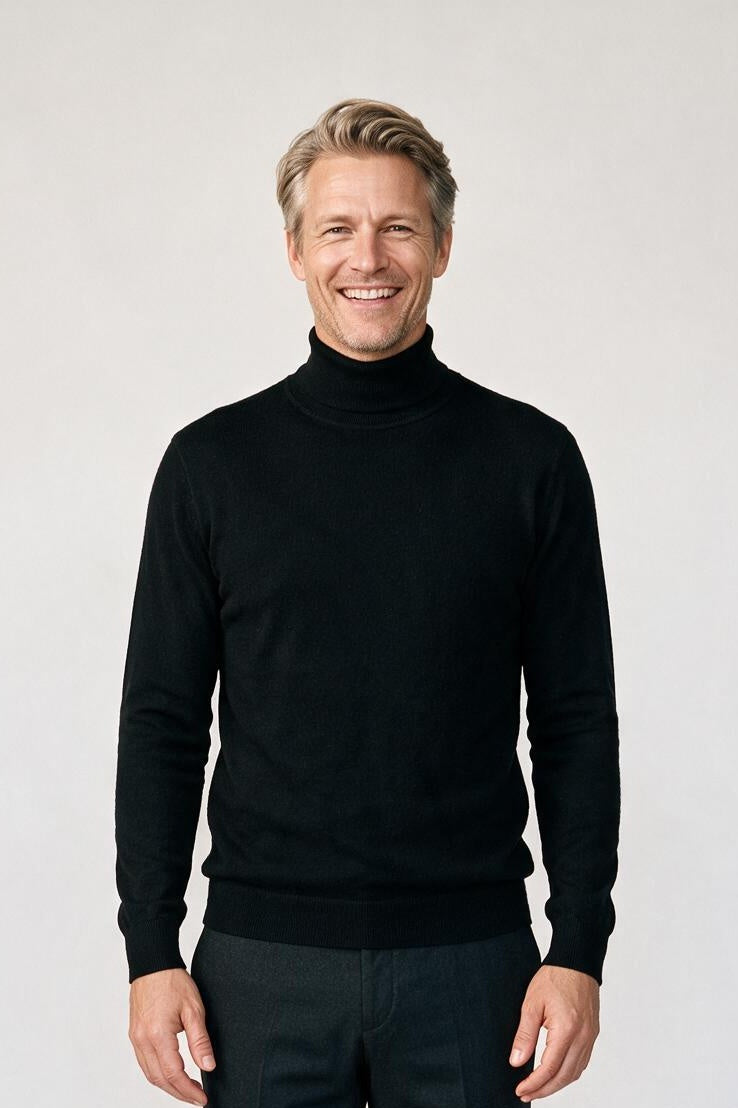 SOLTERI Carrick - Fine-Knit Turtleneck Sweater