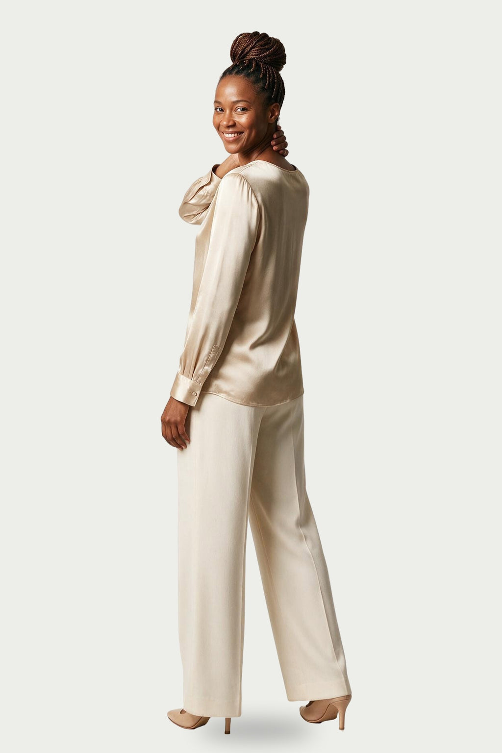 SOLTERI Evelyn - Cowl Neck Blouse