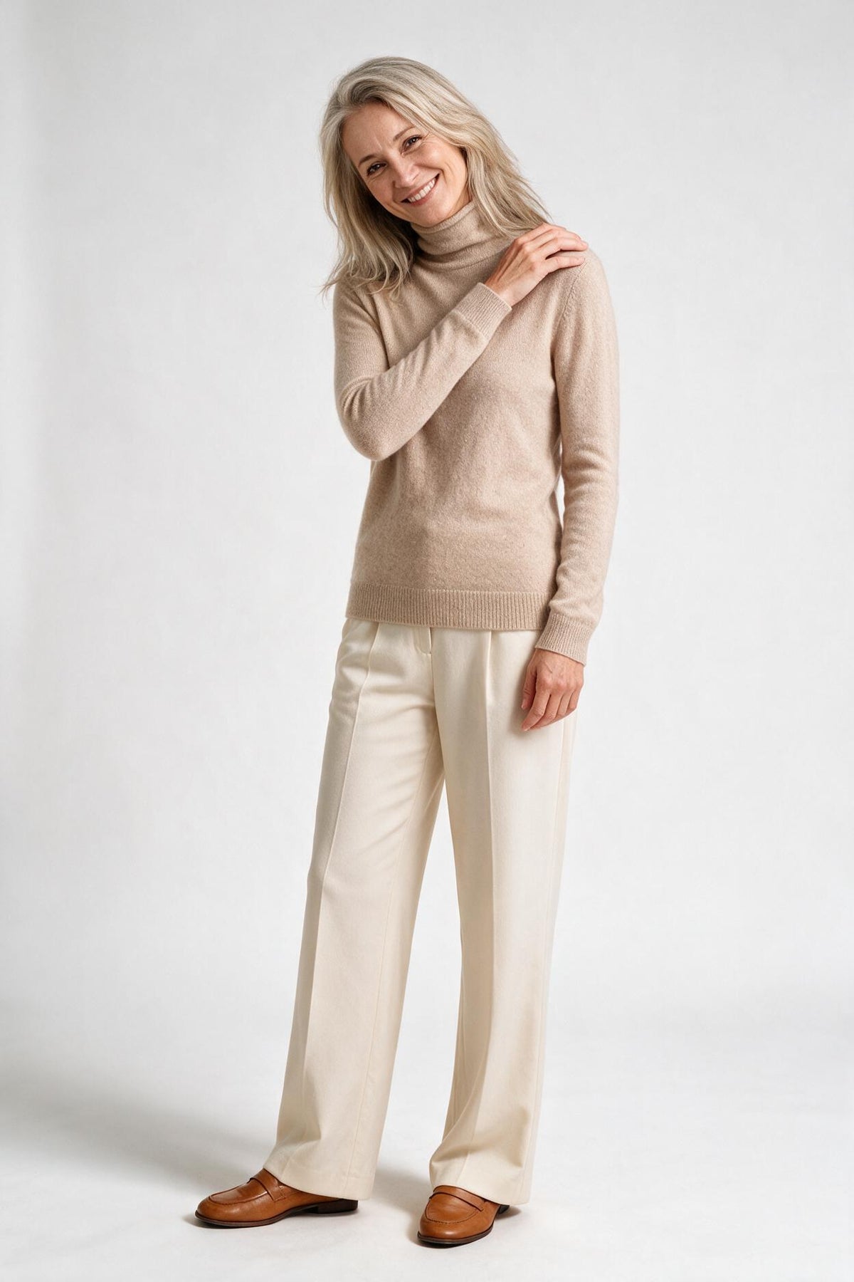 SOLTERI Soft Thin Knit Cashmere Sweater
