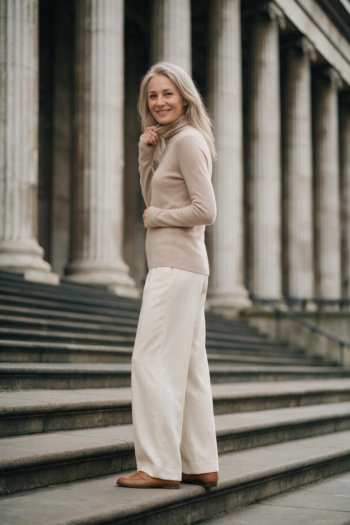 SOLTERI Soft Thin Knit Cashmere Sweater