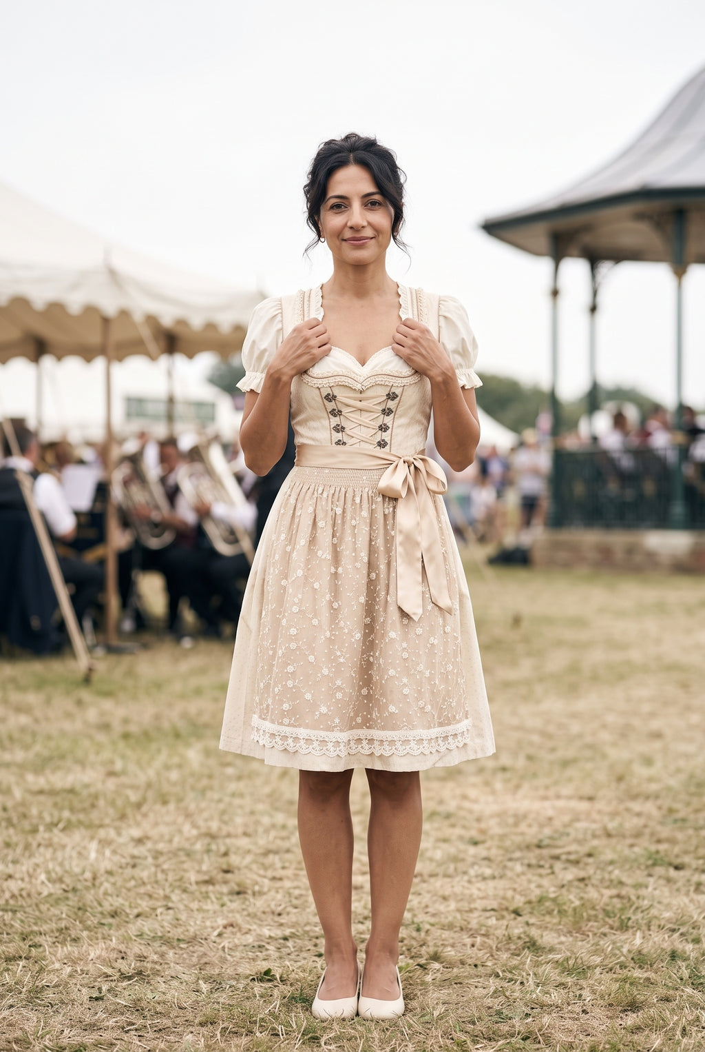 SOLTERI Elsa - Embroidered Lace Dirndl Dress