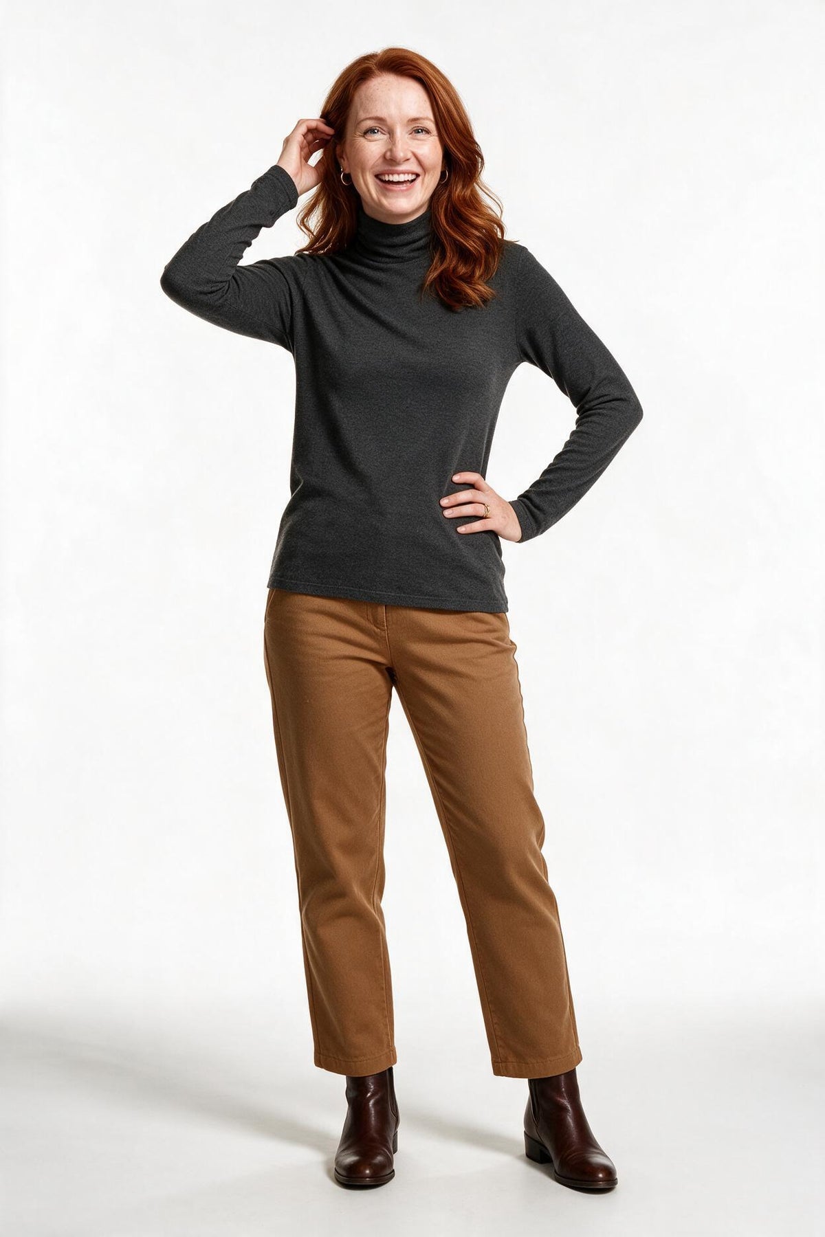 SOLTERI Women’s Turtleneck Sweater with Long Sleeves and Plain Surface