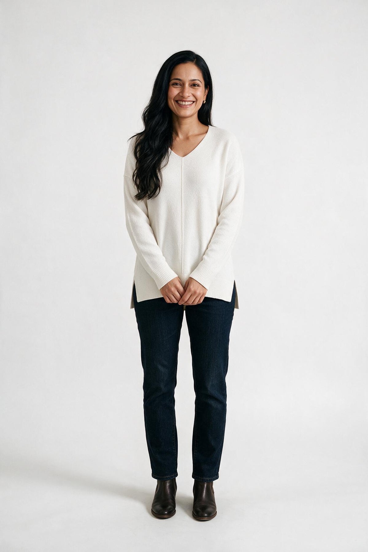 SOLTERI Women’s V-Neck Textured Knit Sweater with Chevron Pattern and Long Sleeves