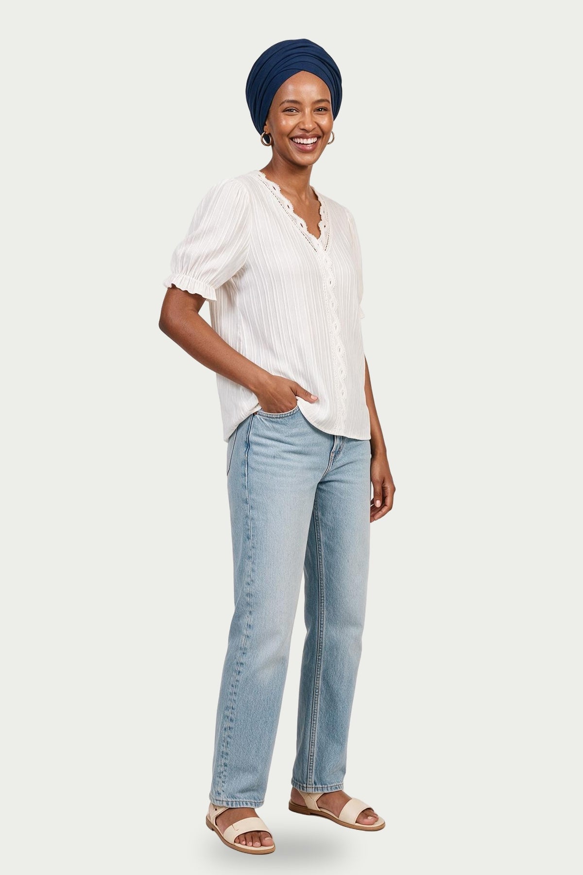 SOLTERI Astrid - Crochet-Trim Puff Sleeve Blouse
