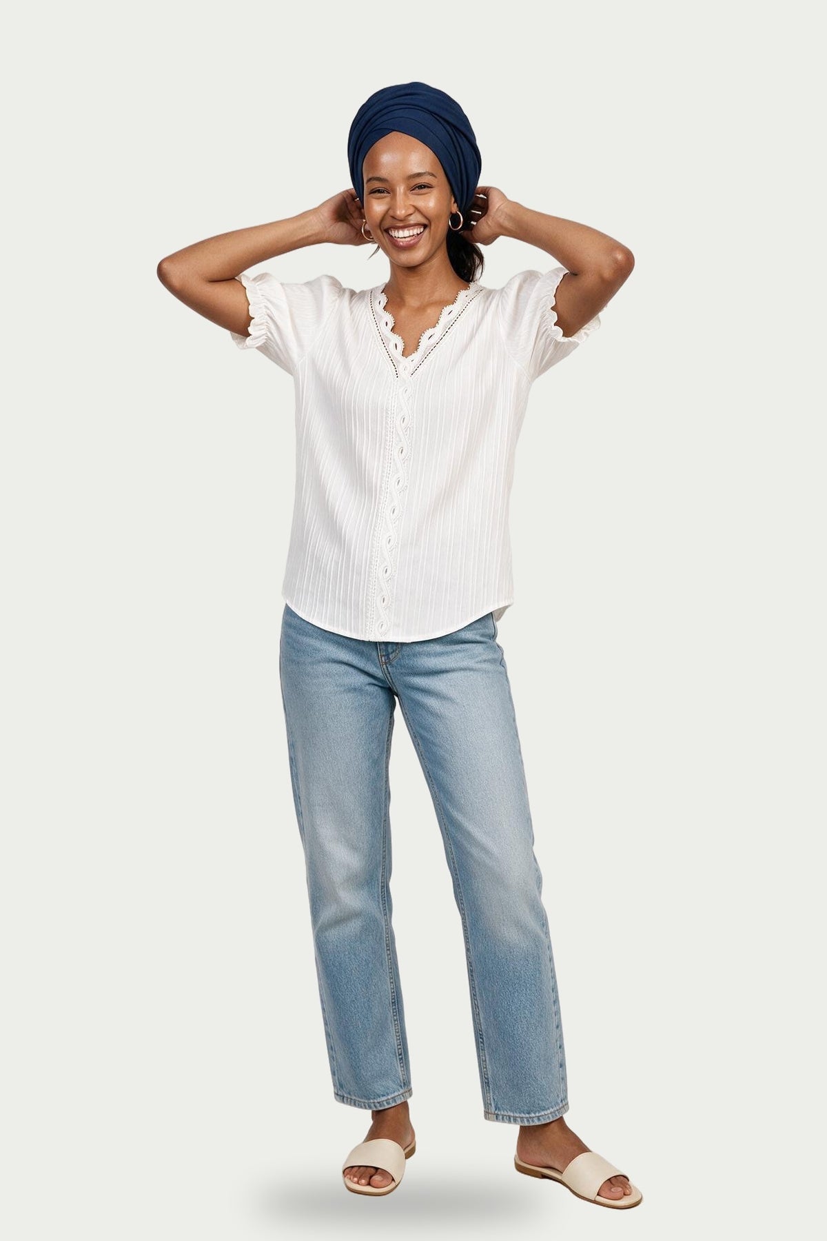SOLTERI Astrid - Crochet-Trim Puff Sleeve Blouse
