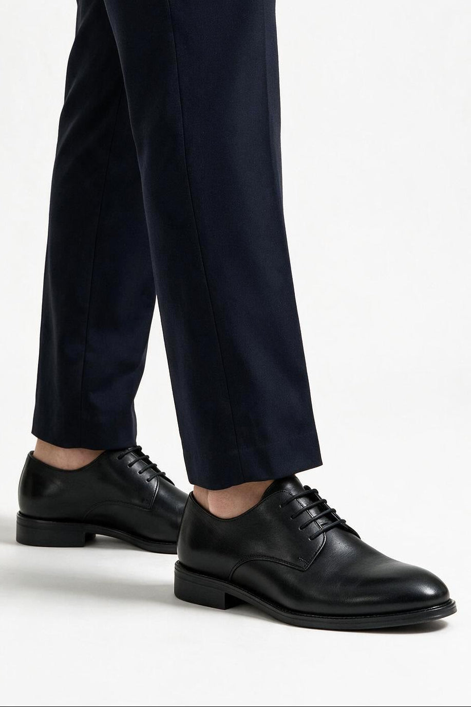 SOLTERI Garrick - Classic Lace-Up Derby