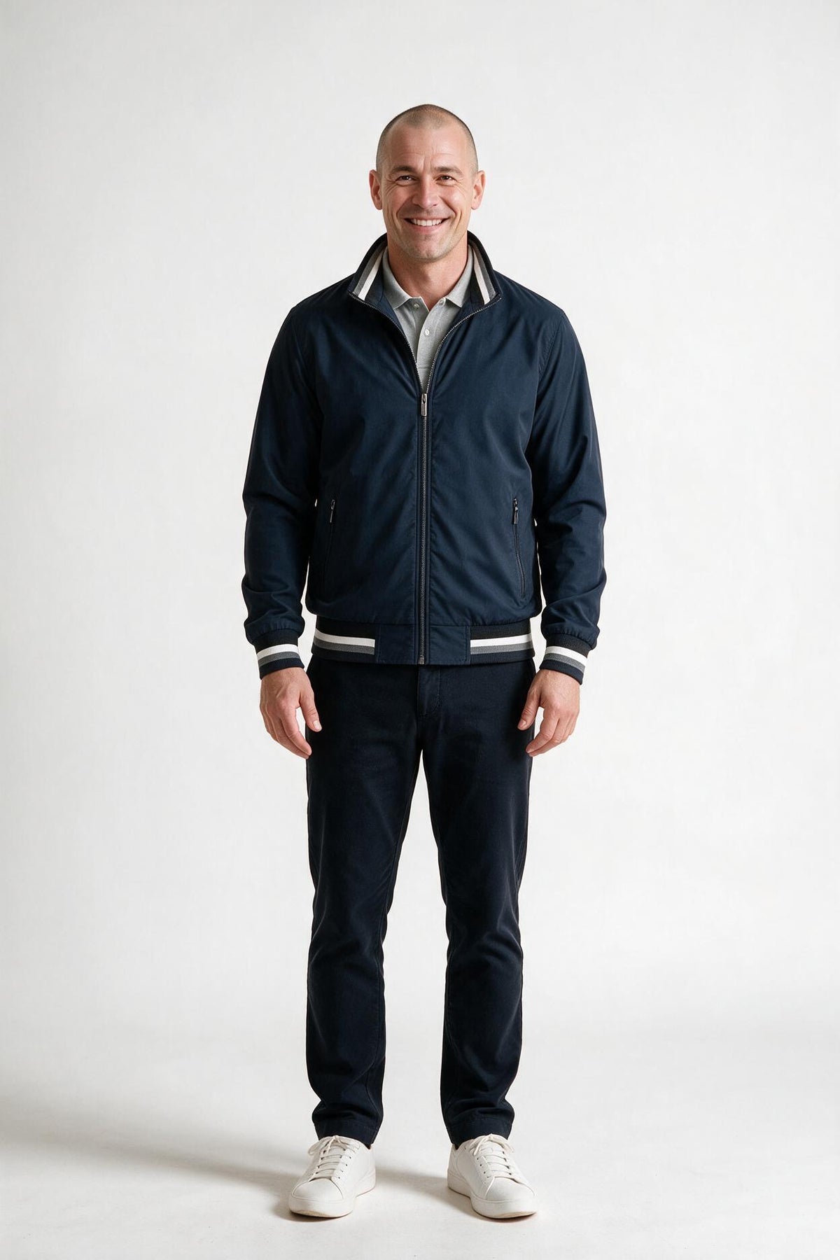 SOLTERI Hadley - Water-Resistant Windbreaker - Navy