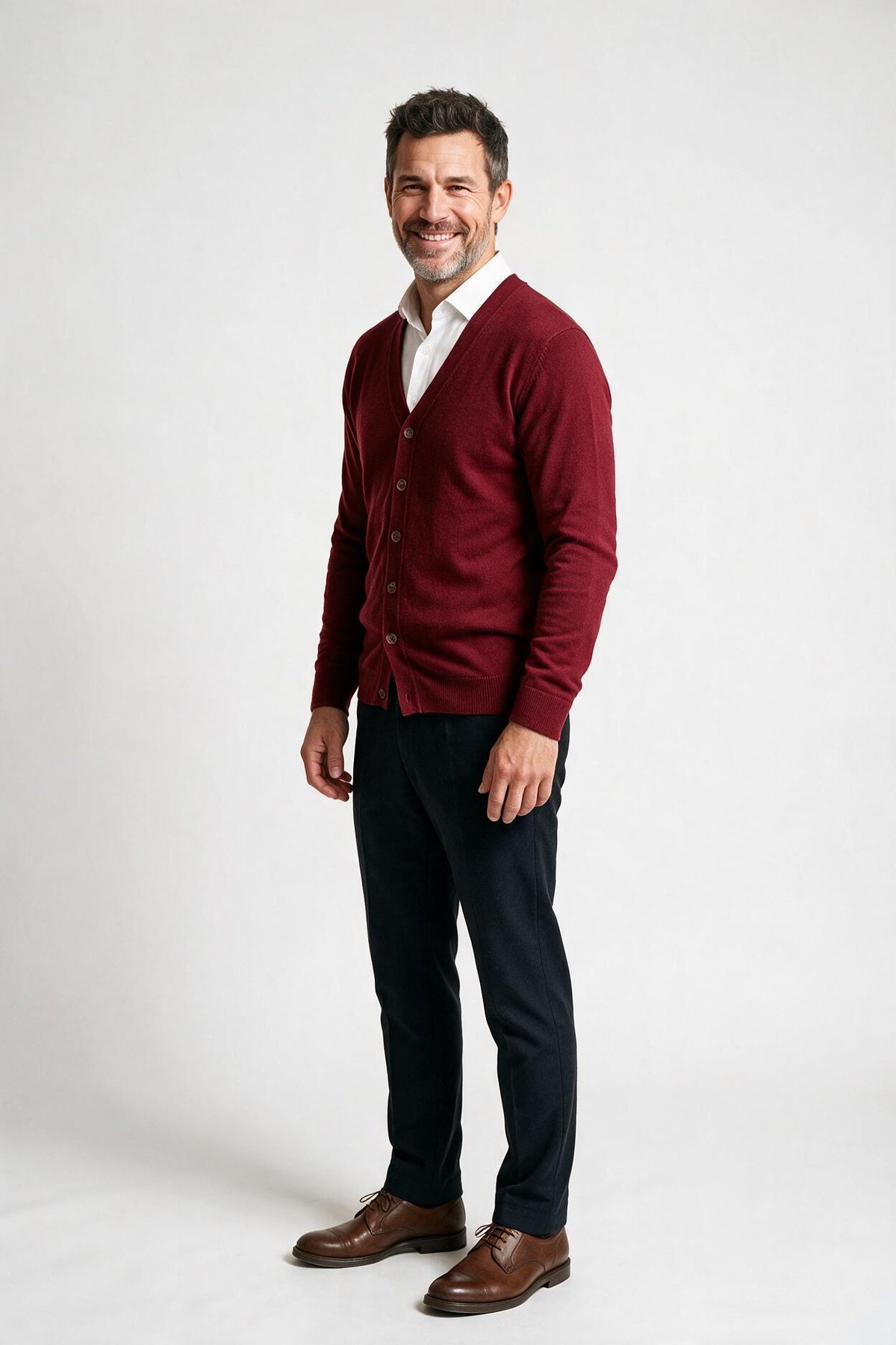 SOLTERI Luca Moretti | Elegant V-Neck Cardigan For Men