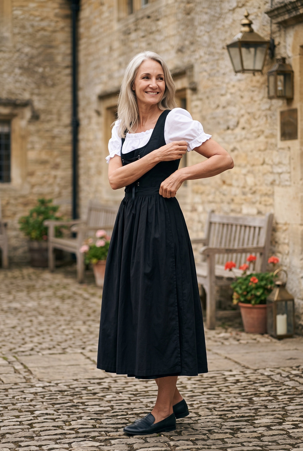 SOLTERI Lorelei - Elegant Black Lace Up Bavarian Maid Dress