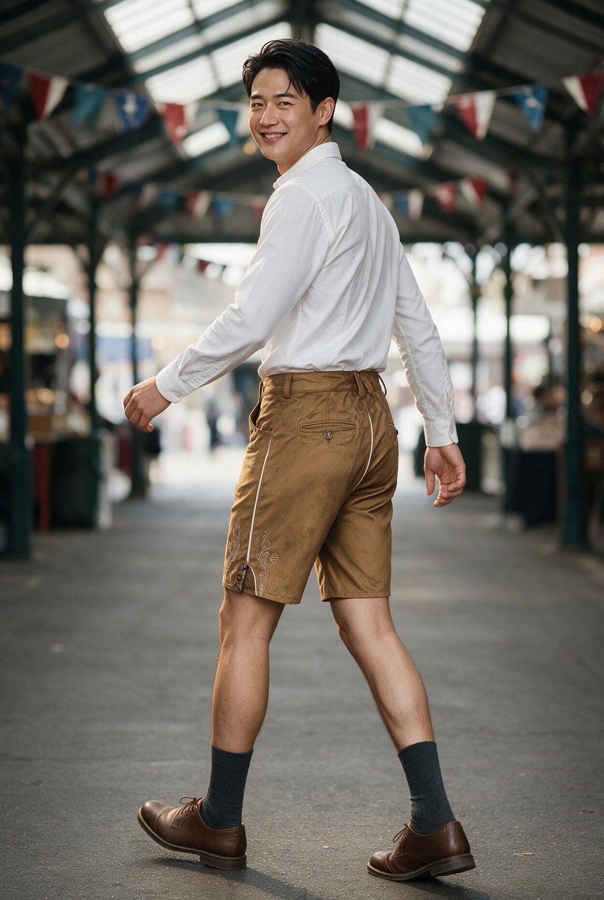 SOLTERI Lorenz - Embroidered Short Lederhosen