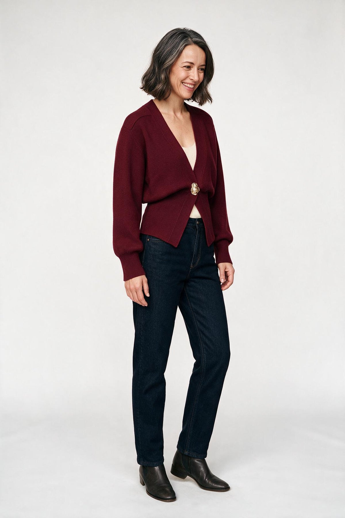SOLTERI V-Neck Sweater Cardigan