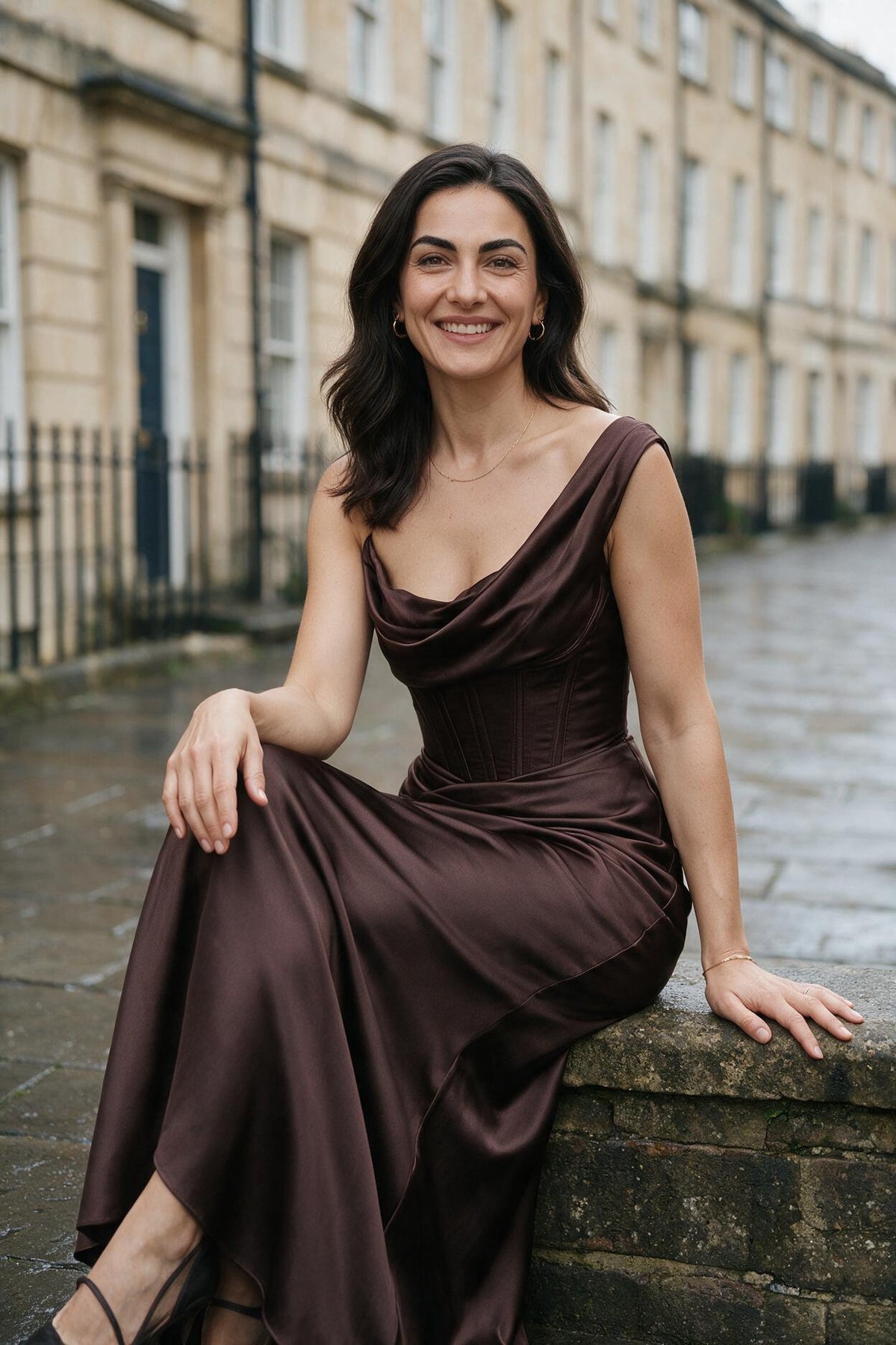 SOLTERI Noor - Corseted Cowl-Neck Satin Gown