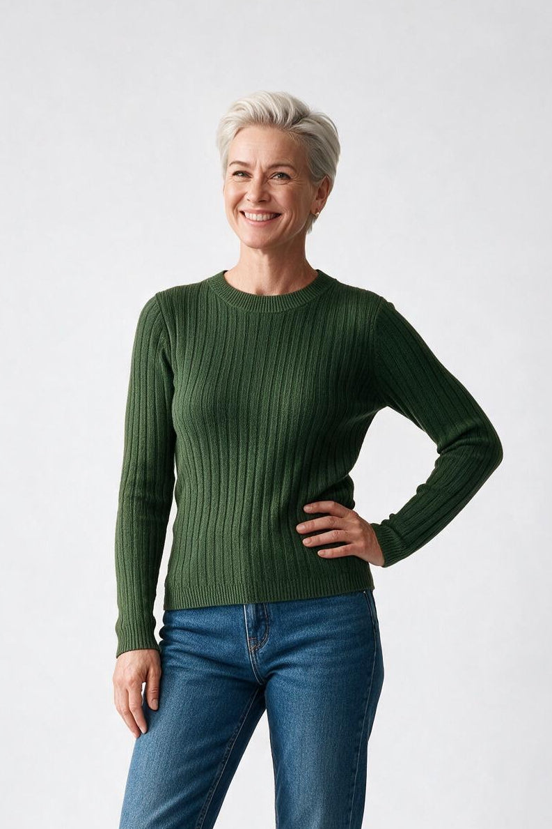 SOLTERI The Round Neck Ribbed Knit Sweater