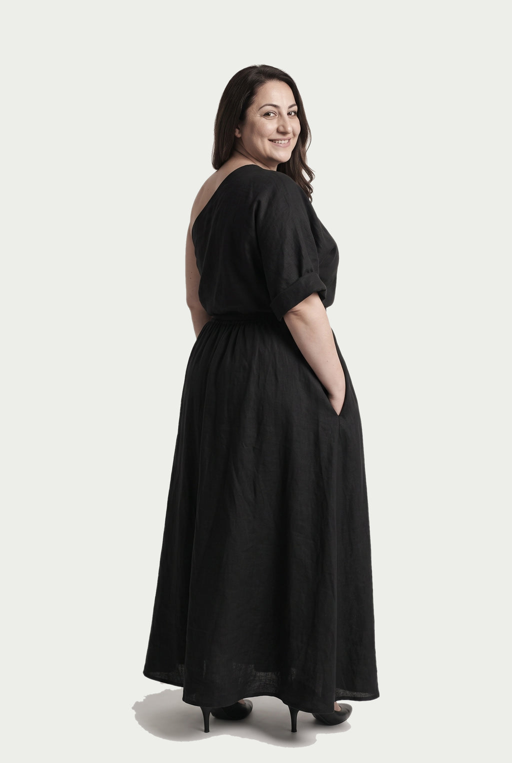 SOLTERI Sophia - One Shoulder Maxi Set
