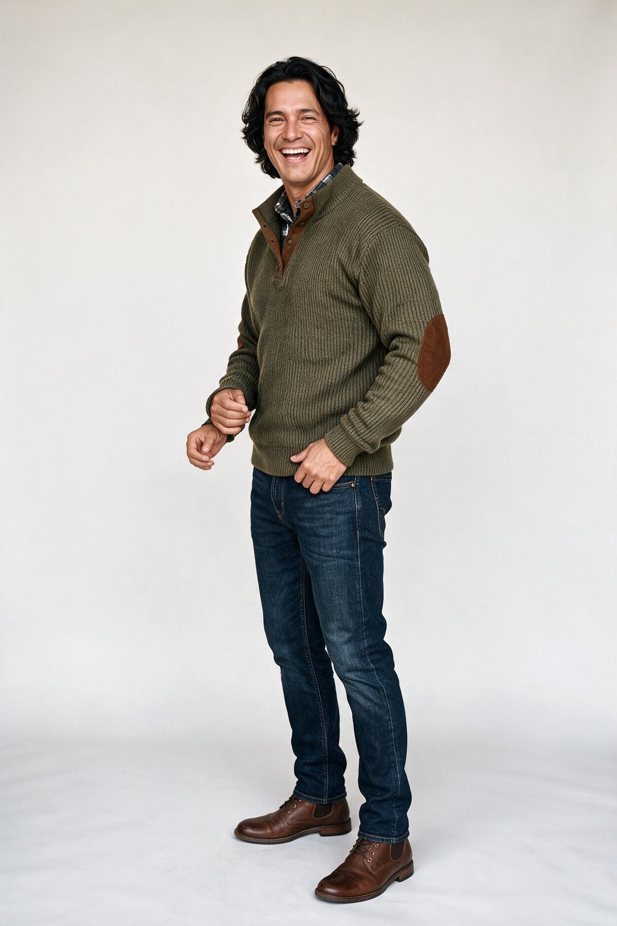 SOLTERI Tomas | Men's Elbow Patch Button Neck Pullover Sweater