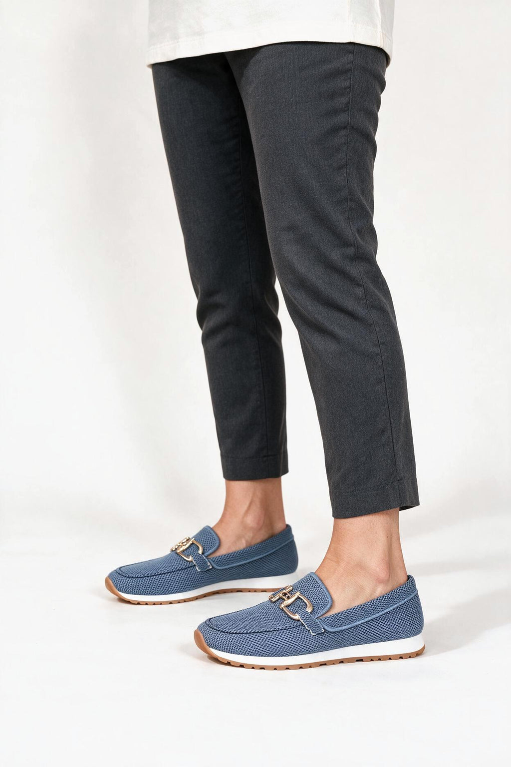 SOLTERI Vera - Cushioned Slip-On Loafer