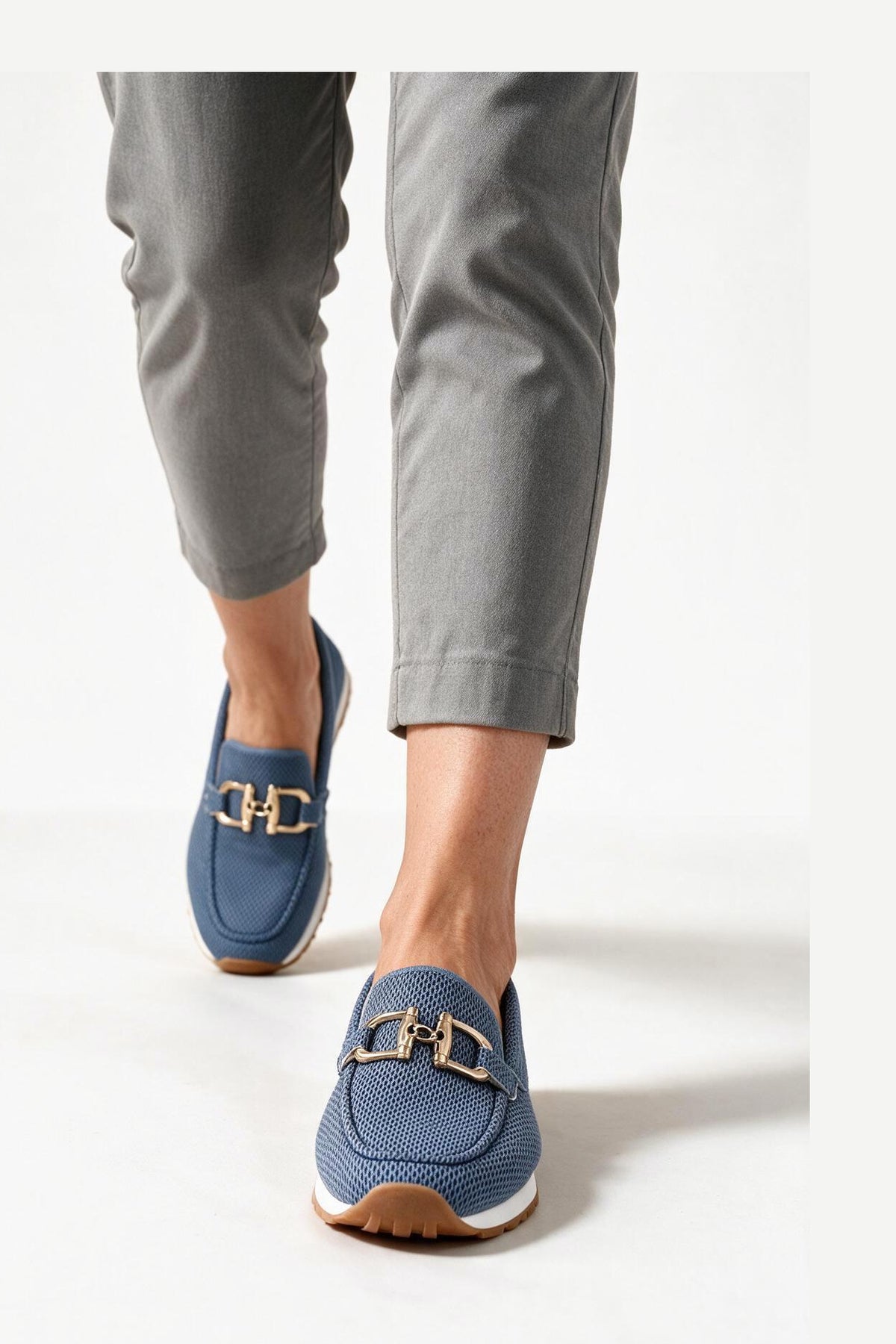 SOLTERI Vera - Cushioned Slip-On Loafer