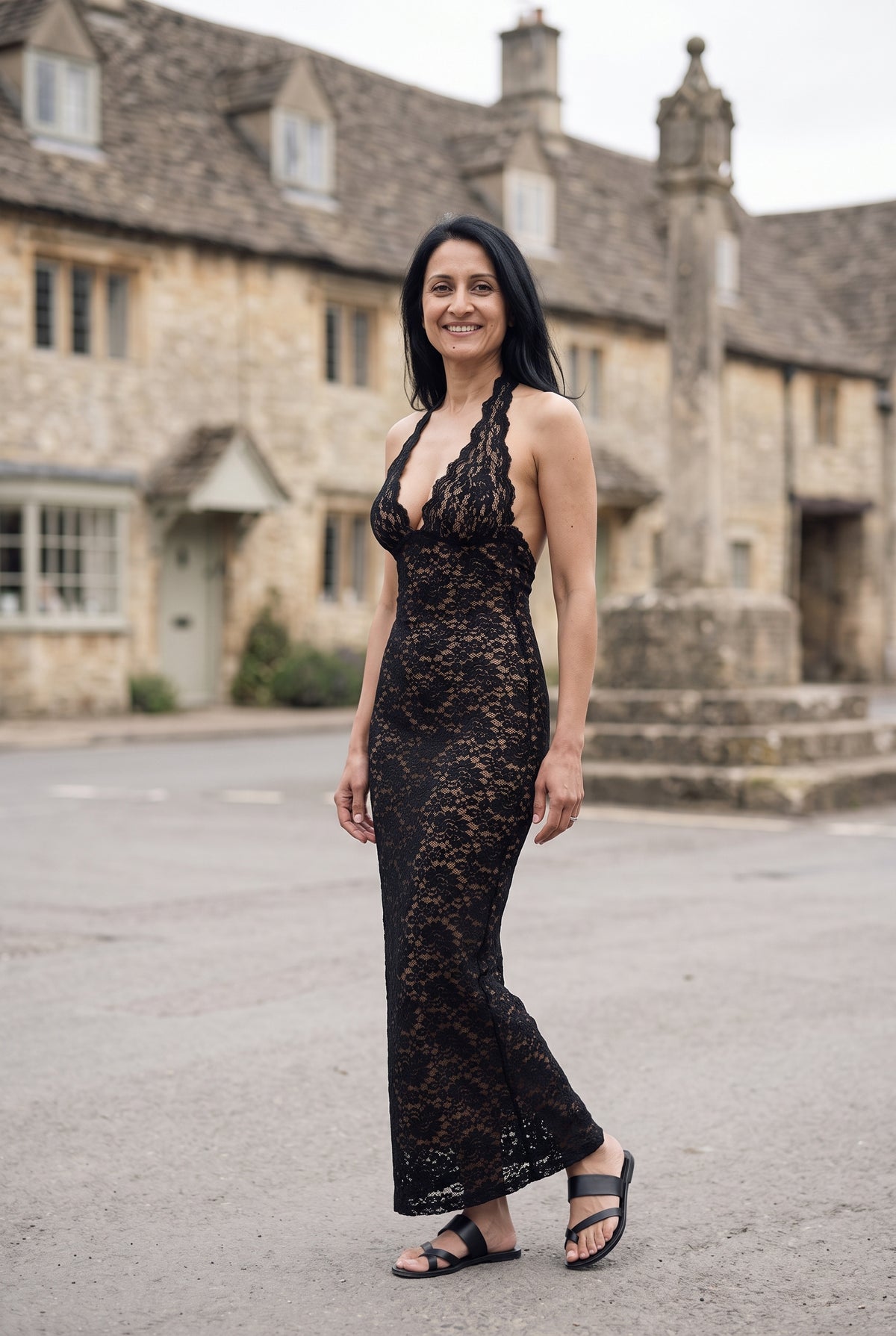 SOLTERI Vivienne - Black Lace Halter Backless Maxi Dress