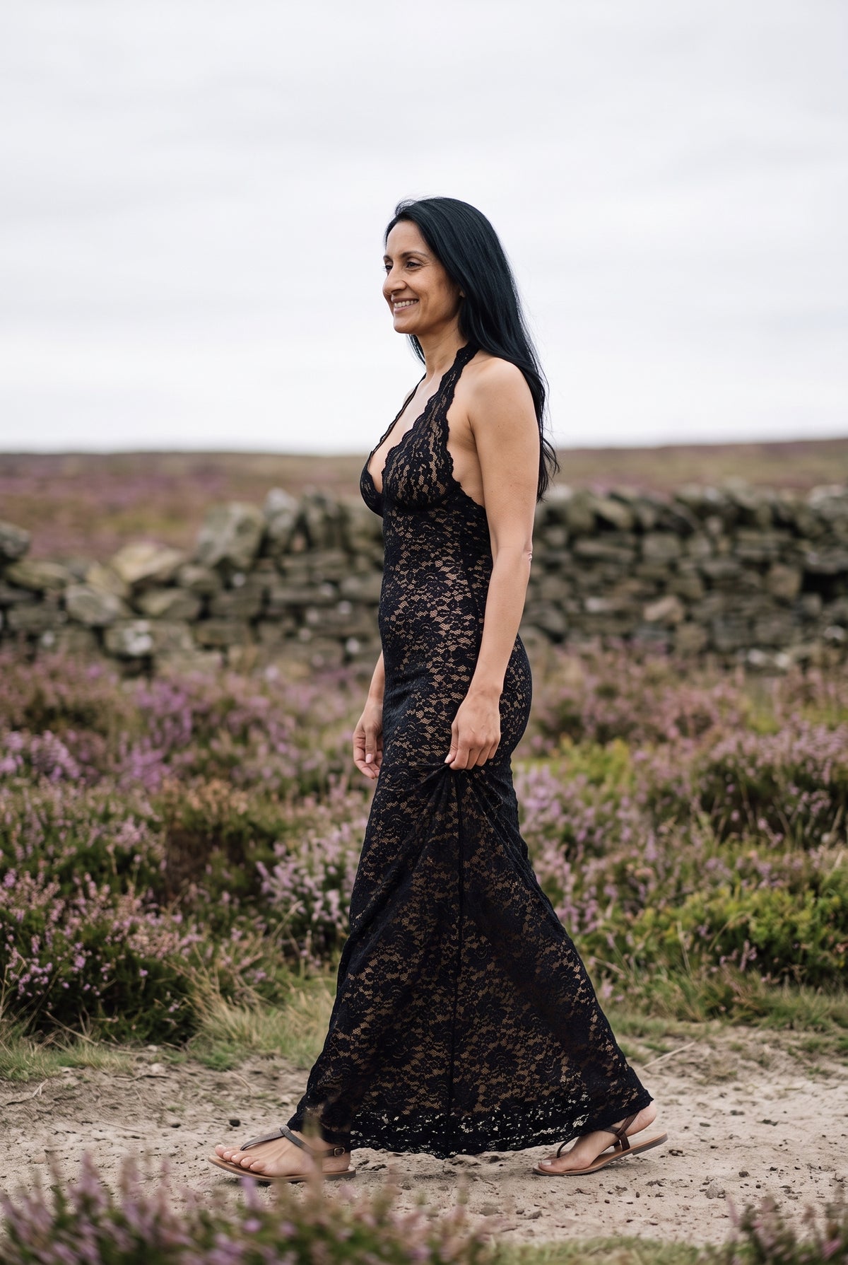 SOLTERI Vivienne - Black Lace Halter Backless Maxi Dress